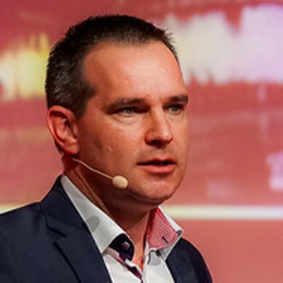 Stefan Roth